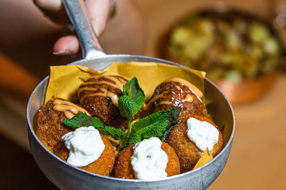 A cena sui Navigli? Ecco il ristorante Il Baslà: tradizione, ma non troppo