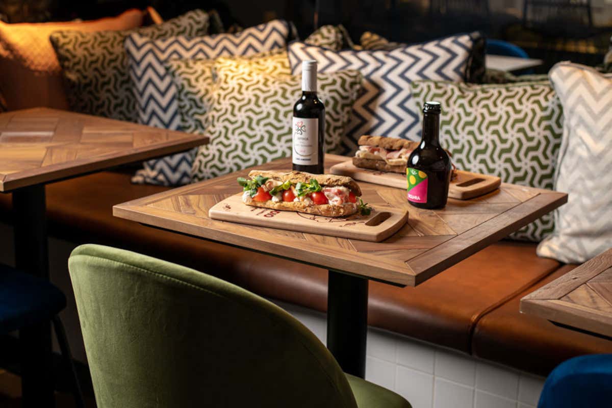 “Pane, prosciutto & mozzarella”: come gustare la merenda all'italiana “Pane, prosciutto & mozzarella”: come gustare la merenda all'italiana