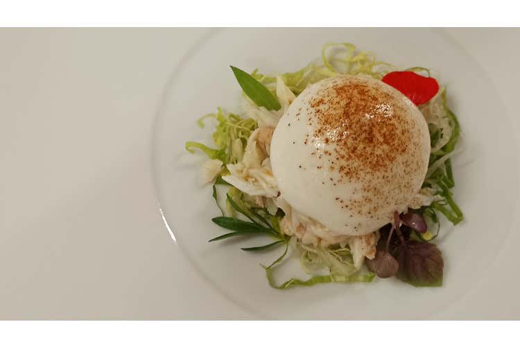 Granseola, spuma di asparagi di Rauscedo, liquirizia Ristorante La Primula a San Quirino, da 150 una famiglia unita in cucina