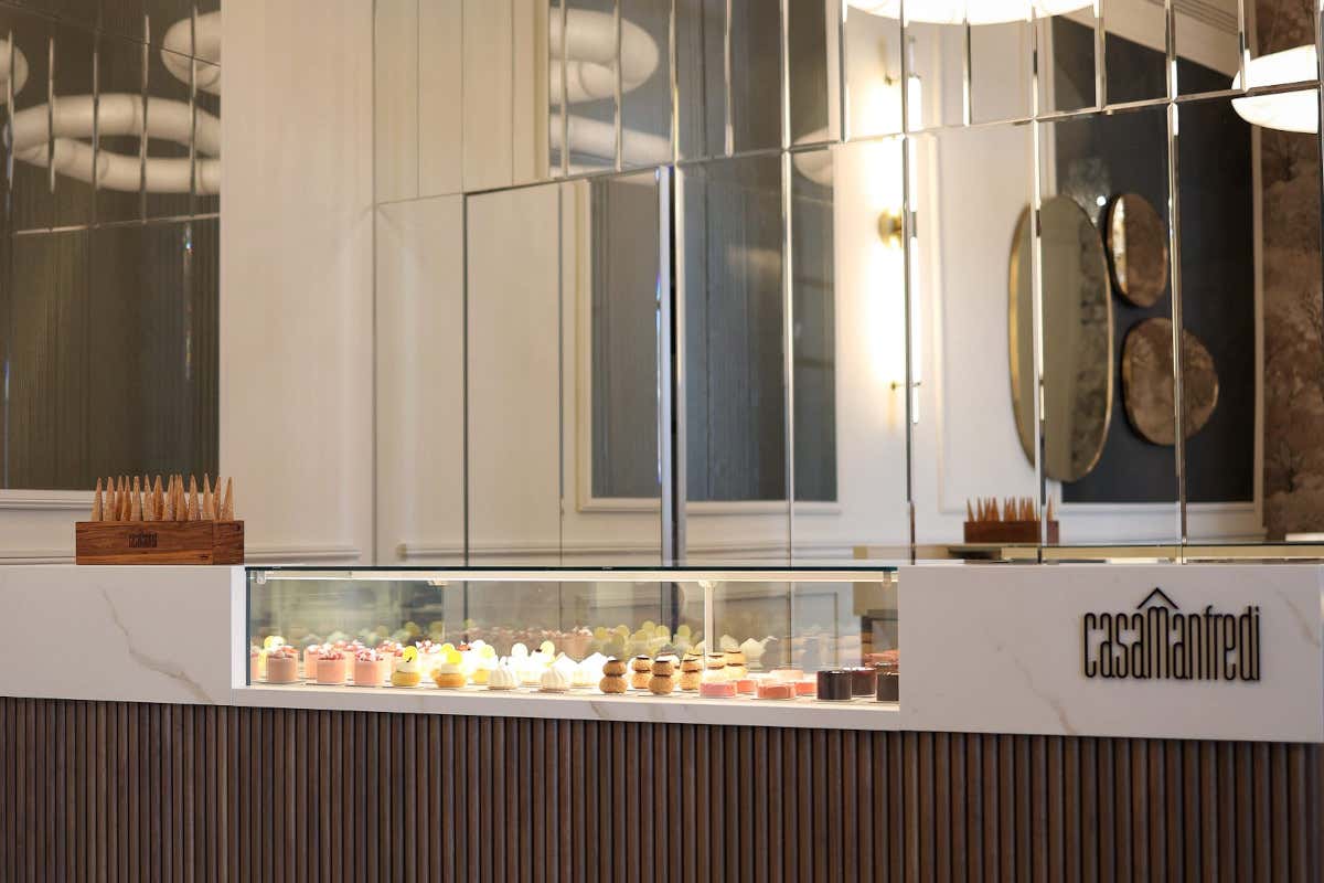 Casa Manfredi triplica: apre un teatro laboratorio e un corner di lusso