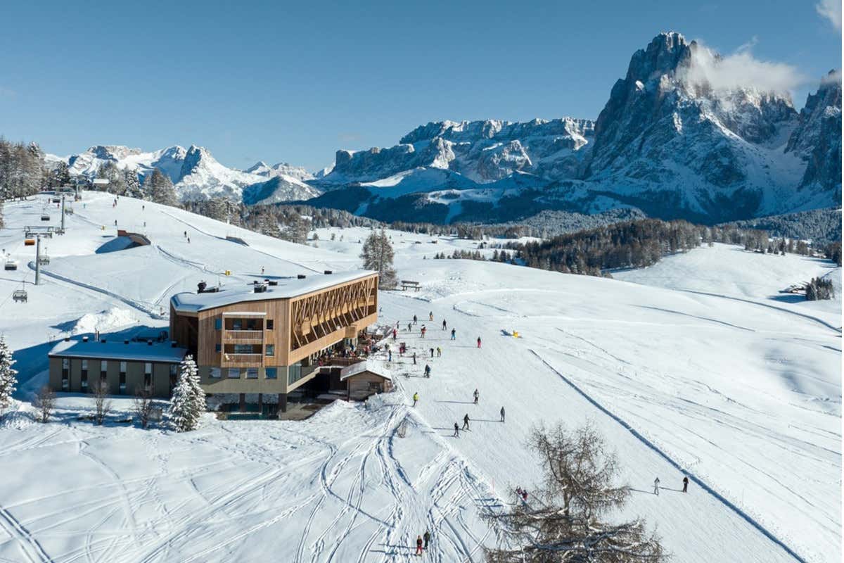 In “volo” sulle meraviglie dell'Alpe di Siusi: scopriamo il rinnovato hotel Icaro
