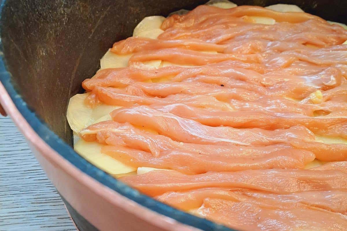 Il pollo arrosto con le patate? La versione inedita da chef