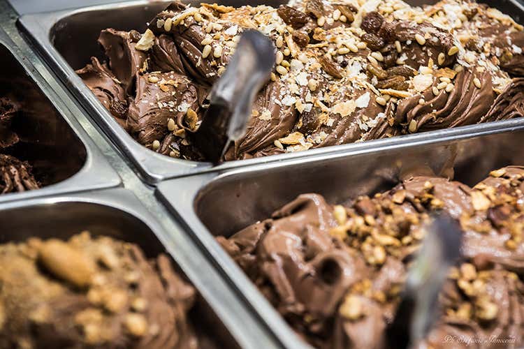 5-6 ottobre appuntamento a Milano (The Chocolate Show raddoppia 16 gusti anche in zona Duomo) 5-6 ottobre appuntamento a Milano (The Chocolate Show raddoppia 16 gusti anche in zona Duomo)