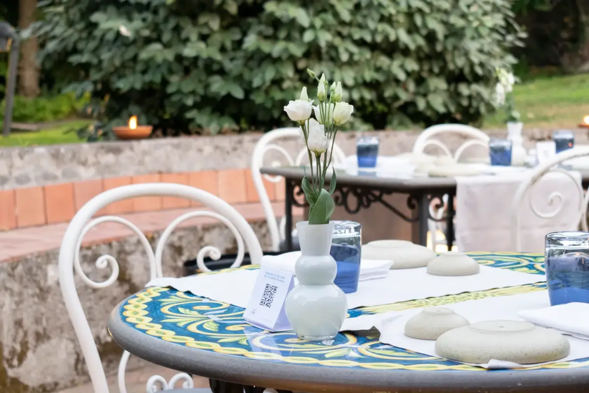 Esperia Palace Hotel, buon gusto ed eleganza tra le colline dell&rsquo;Etna