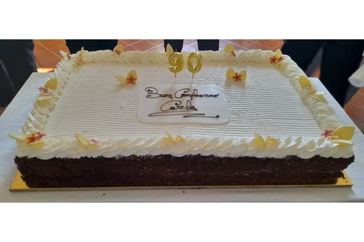 La torta di Papa Francesco per la cugina Carla: sette strati e ricetta esclusiva