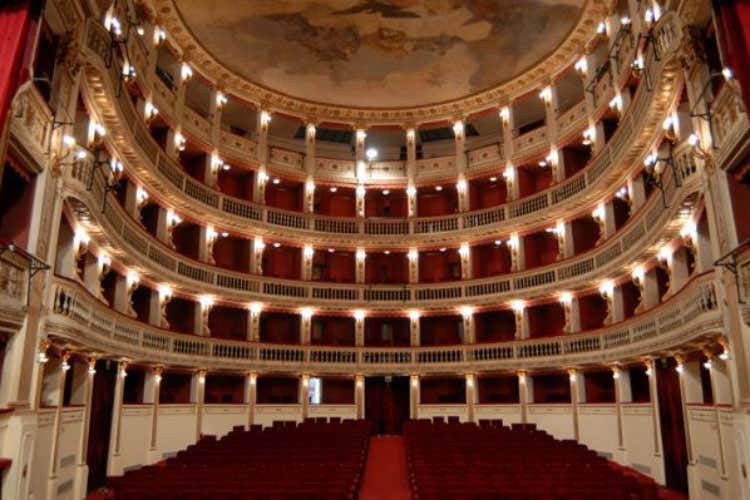 (50 Top Pizza, sale l’attesa A Napoli la finale 2018) (50 Top Pizza, sale l’attesa A Napoli la finale 2018)