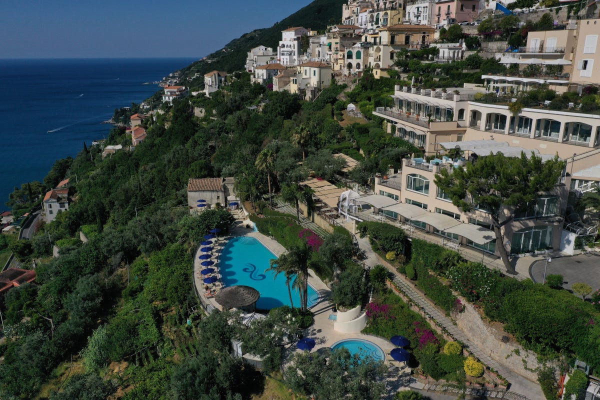 Primavera in Costiera Amalfitana: gusto e benessere all'Hotel Raito