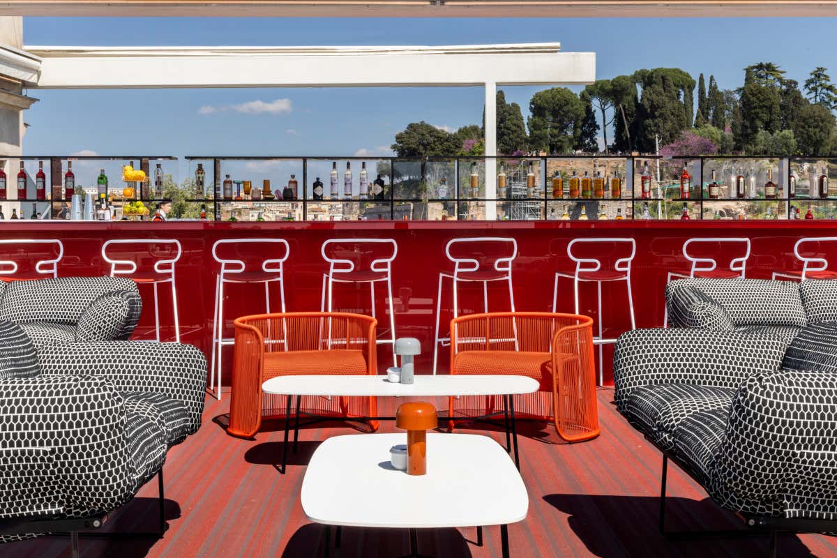 Sognando l’Africa a Roma? È la Safari experience del Rhinoceros Bar