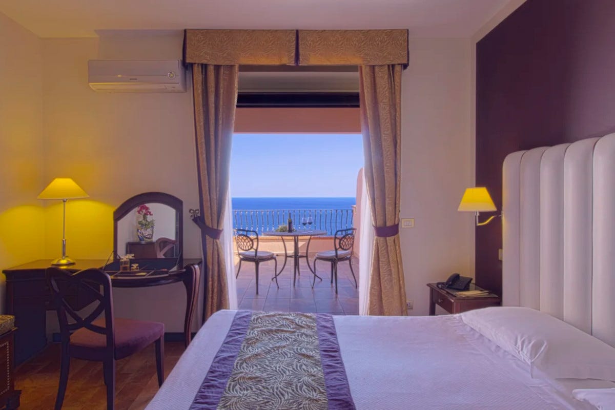A due passi dal mare della Sicilia: ecco il nuovo Hotel Baia Taormina