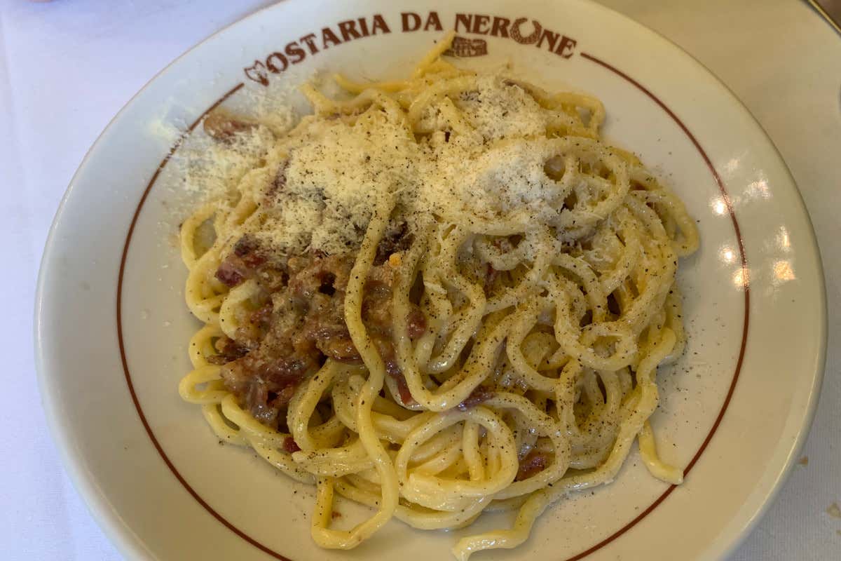 Dove mangiare il meglio della pasta romana? Da Nerone, hosteria vista Colosseo