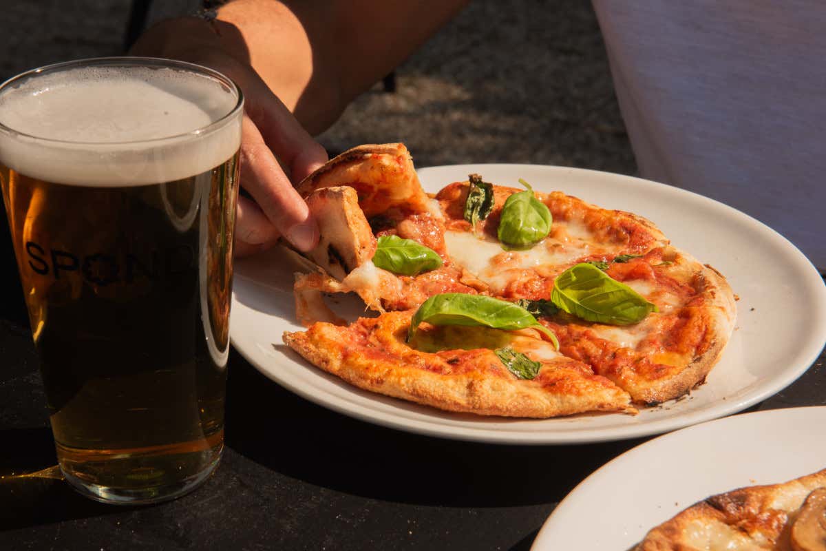 Estate a Roma? C'è Sponda, il nuovo ristorante sulle rive del fiume Aniene