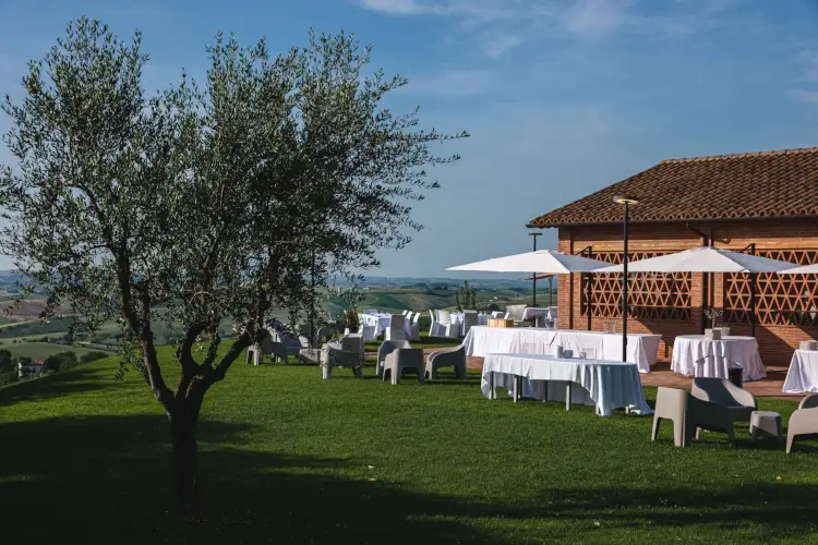 Moncaro, il buon vino delle Marche in uno scrigno