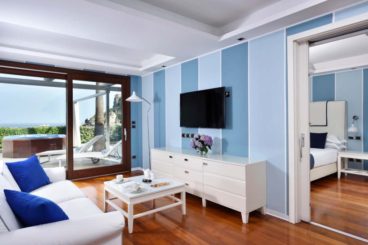 La Plage Resort Taormina, vista mozzafiato e ottima cucina