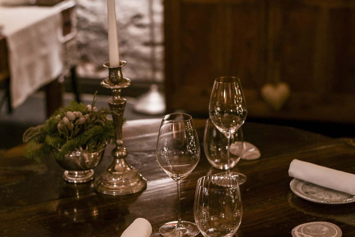 In Liguria tra colline ed erbe spontanee: cosa si mangia da Cantine Cattaneo