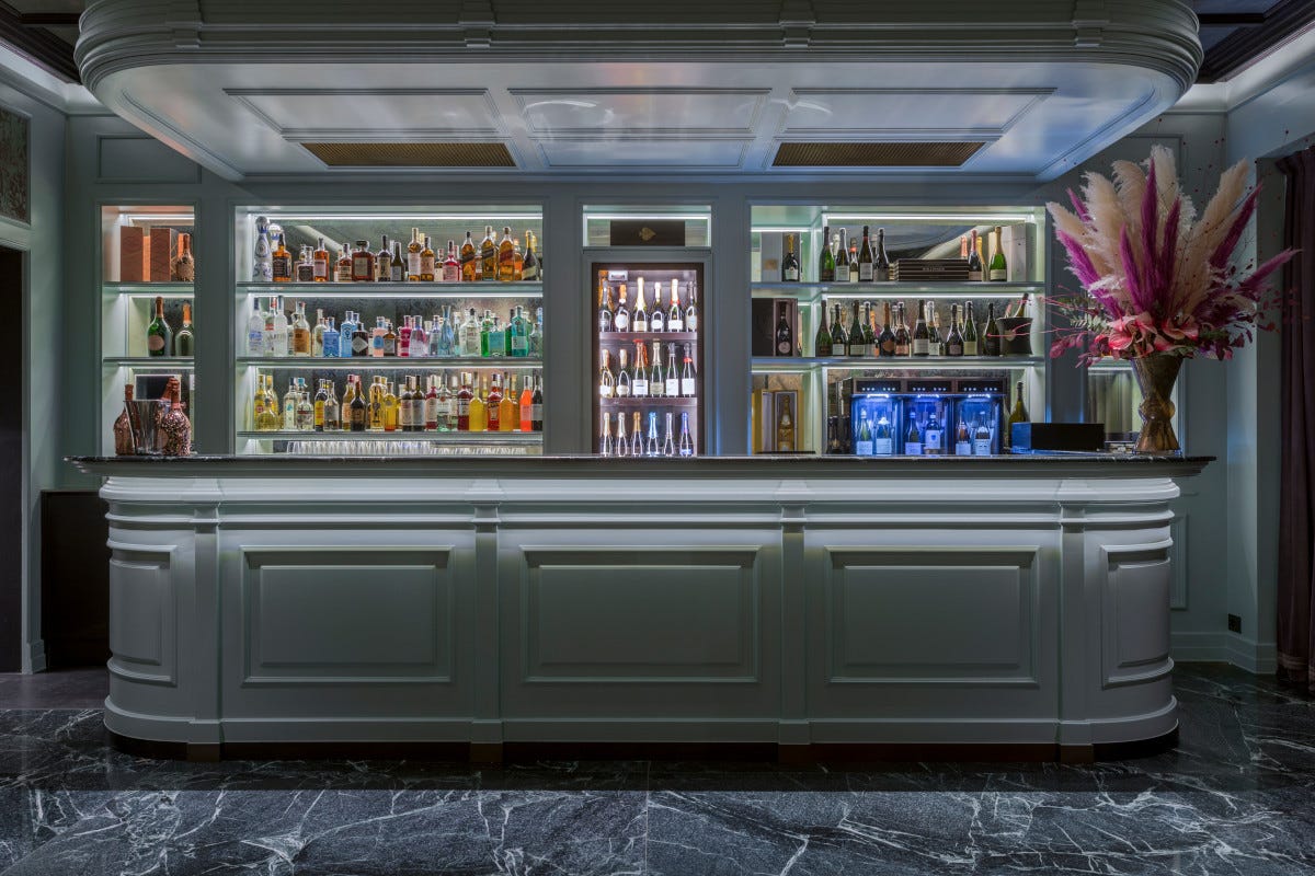 La Pergola Bar à Champagne: ecco la novità 2024 del Grand Hotel Excelsior Vittoria