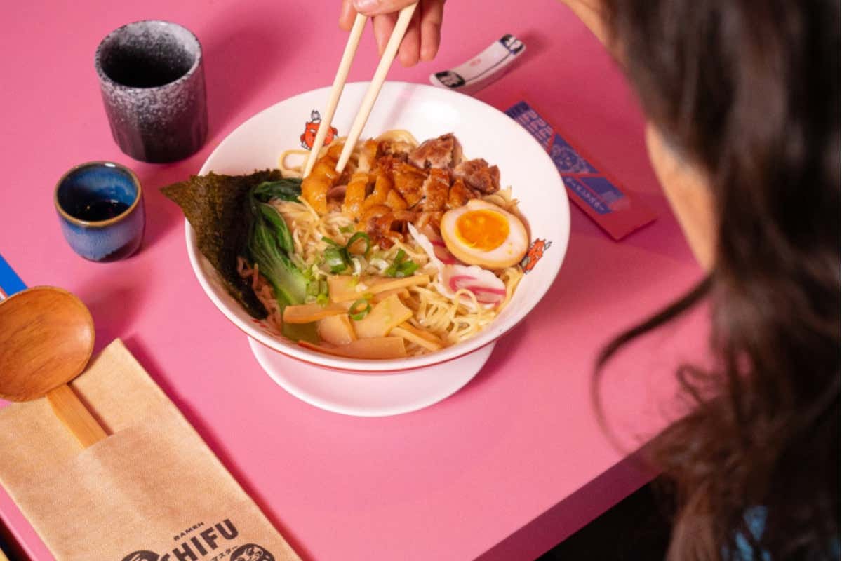Ramen Shifu A Milano Street Food Brodi Artigianali E Ambiente 