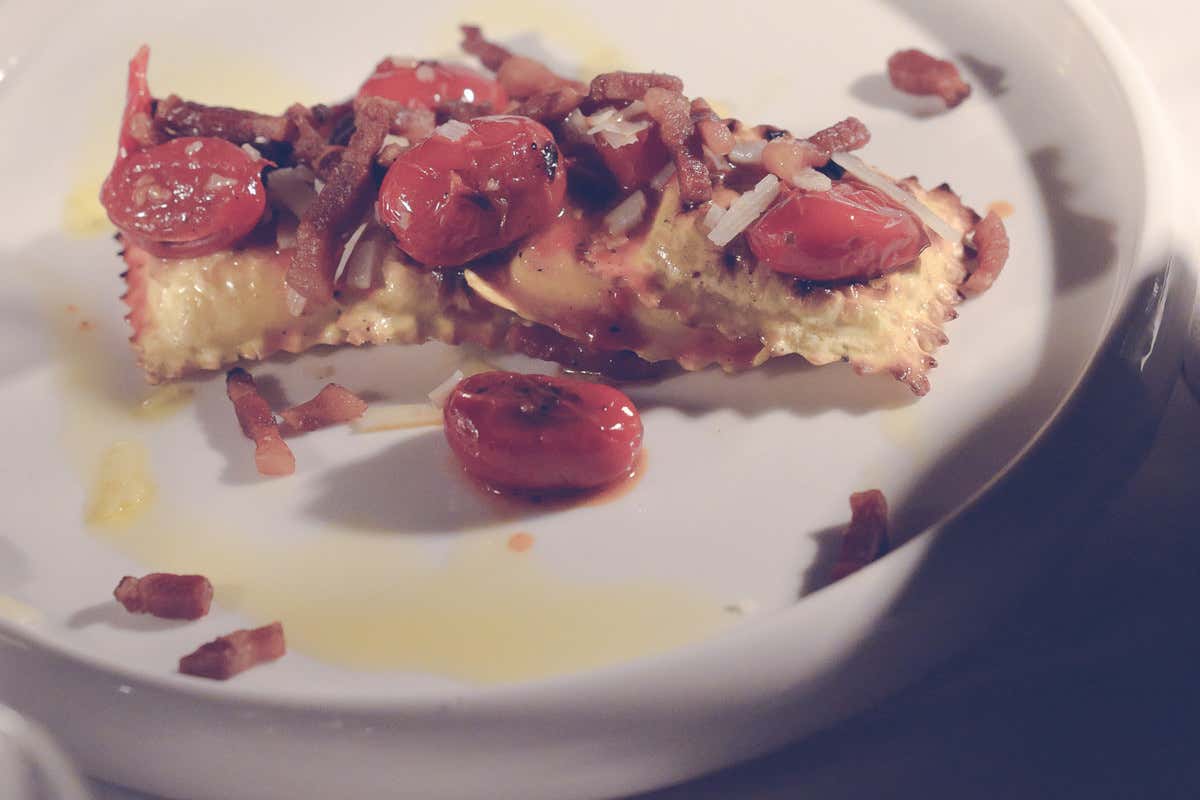 Cenare in un giardino segreto dell'Appia Antica? Entriamo da Solum a Roma 