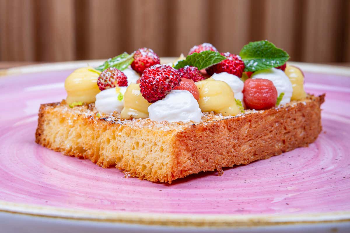 Non la solita pizzeria di quartiere: lo stile e il gusto pop di Slice of Capanno 