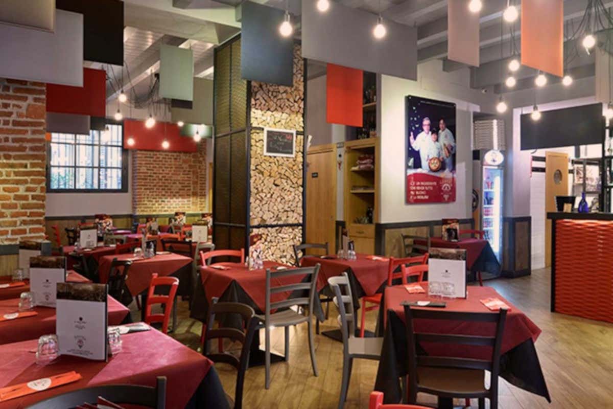 Sei a Napoli e vuoi mangiare una pizza centenaria? Vai da Starita Sei a Napoli e vuoi mangiare una pizza centenaria? Vai da Starita