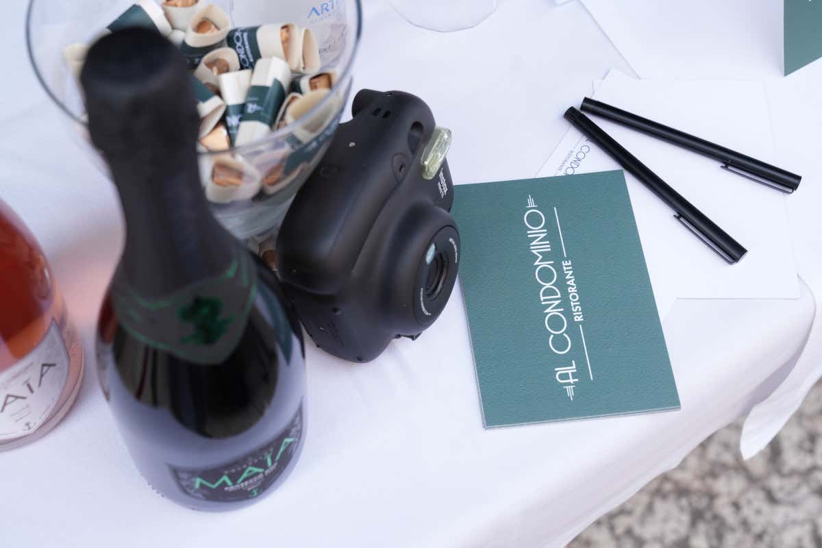 Al ristorante senza cellulare: tutto quello che puoi fare Al Condominio di Verona