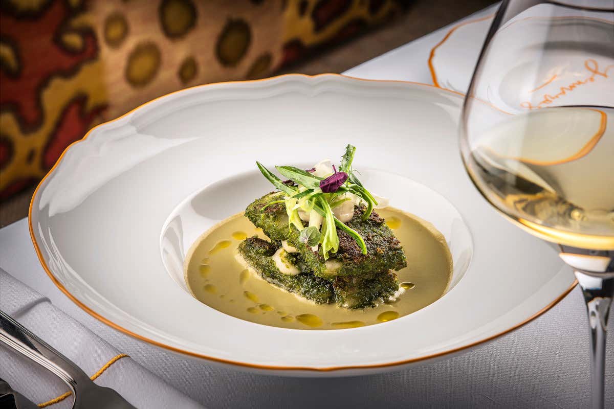 Gennaro Esposito va in montagna: ecco il ristorante pop-up sulle Alpi francesi Gennaro Esposito va in montagna: ecco il ristorante pop-up sulle Alpi francesi