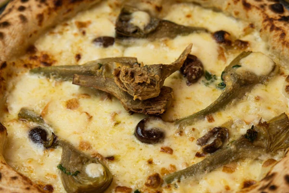 Voglia di pizza al Vomero? Da provare quella della Pizzeria Acunzo 1964