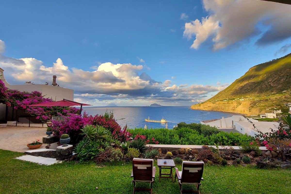 Come un vero isolano: le vacanze firmate Hotel Punta Scario a Salina