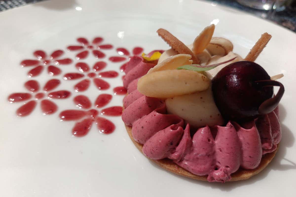 Ristorante Acanto: scopri il menu estivo dello chef Matteo Gabrielli Ristorante Acanto: scopri il menu estivo dello chef Matteo Gabrielli