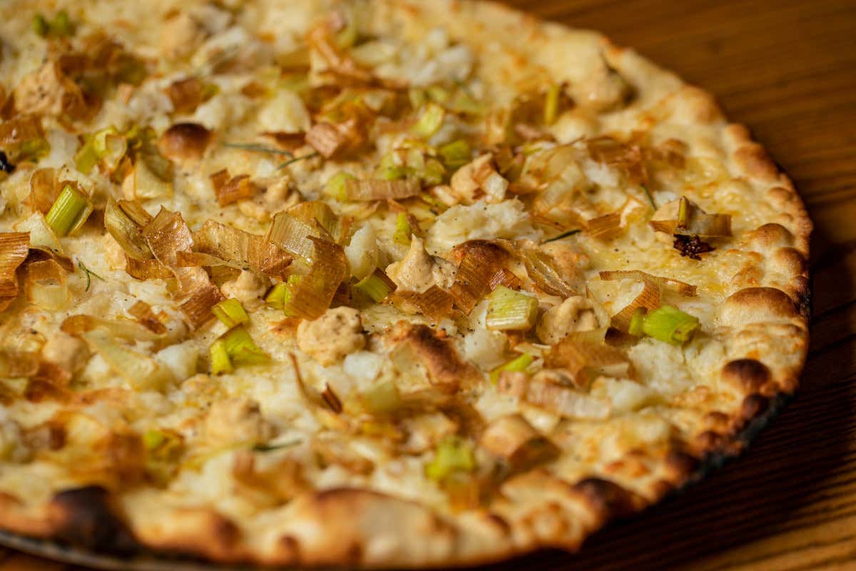 Quale cocktail abbinare alla pizza romana? Lo svela “Svario”