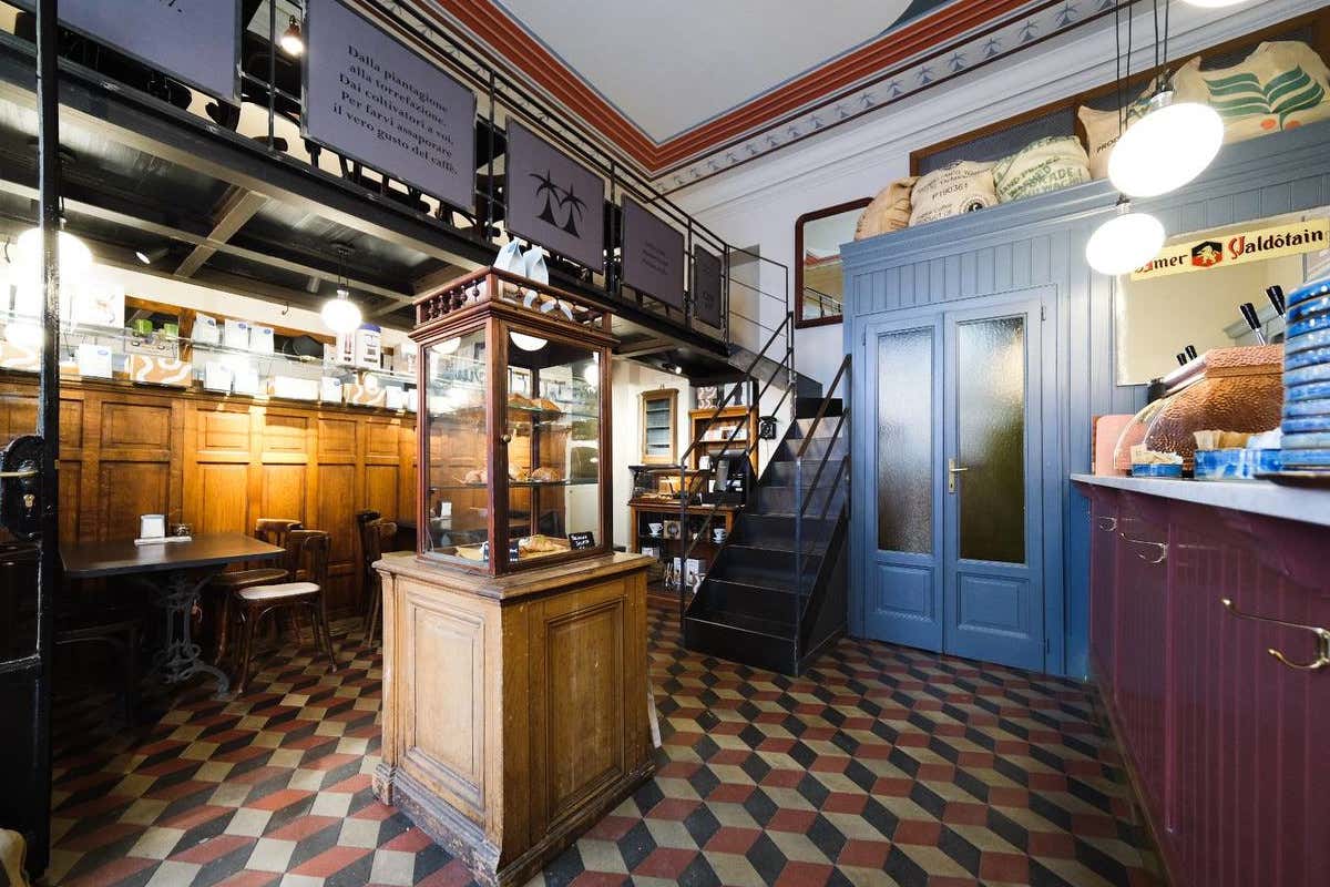 Torrefazione, caffetteria e ristorante: il mondo del caffè secondo Cafezal