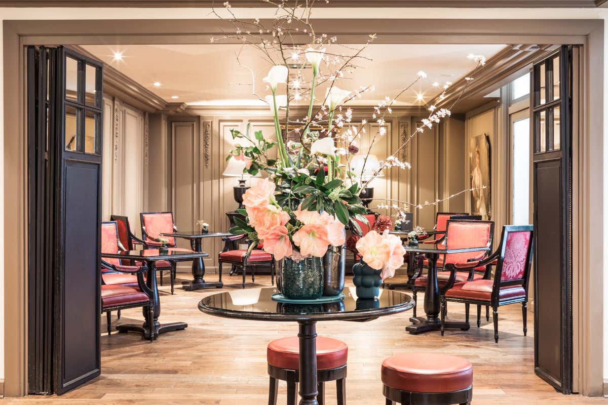 Entriamo nella nuova esclusiva suite del boutique hotel Castille Paris