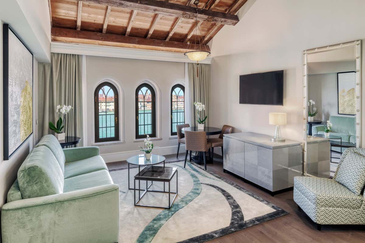 Svelate le nuove suite dell'Hilton Molino Stucky Venice per i suoi 140 anni