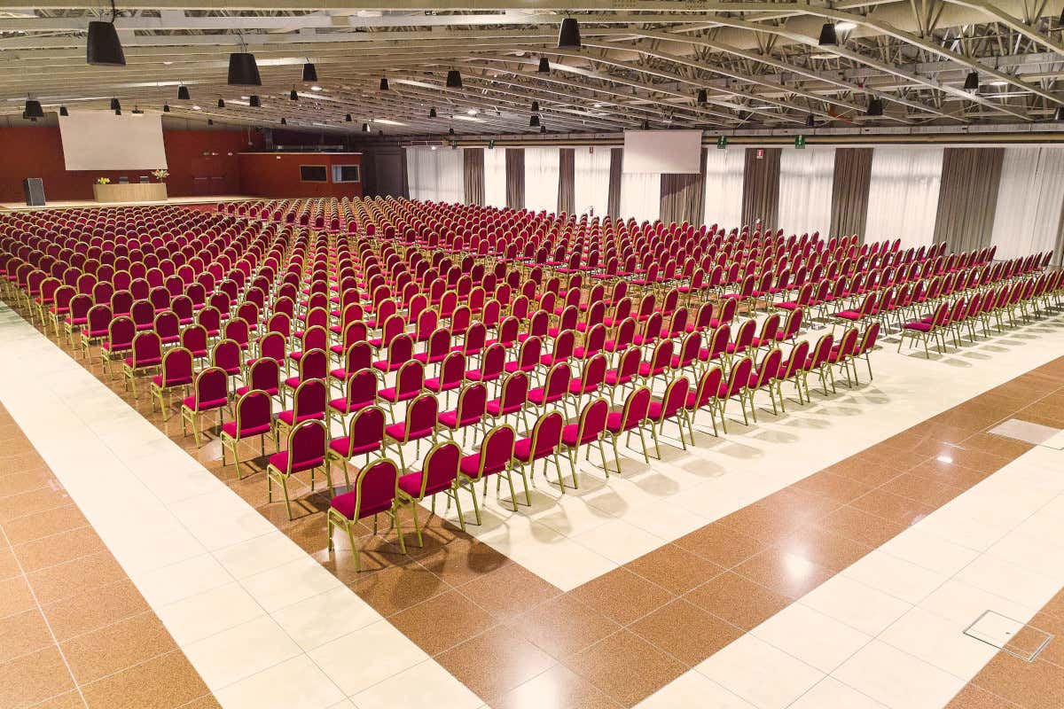 Ecco com'è il centro congressi più grande di Milano con banchetti stellati
