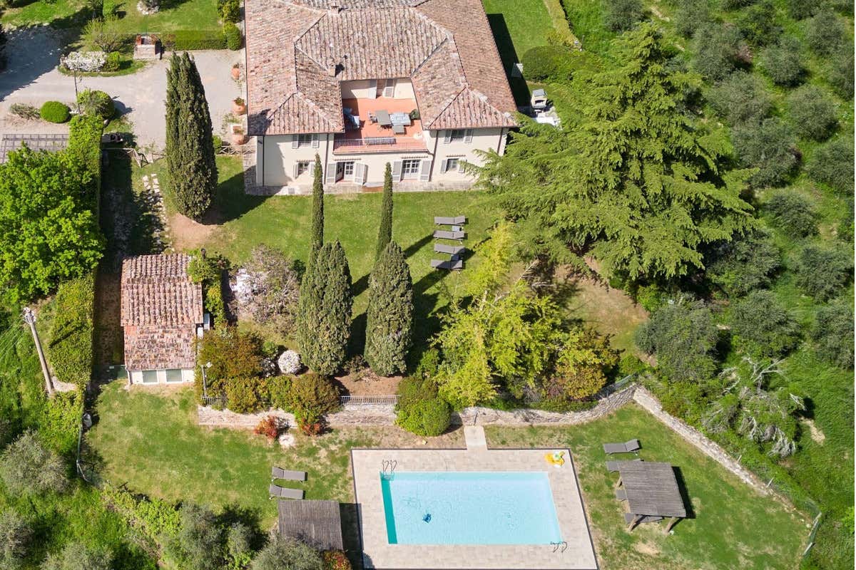 £$Nomen omen$£: giorni lieti a Borgo San Felice in Chianti