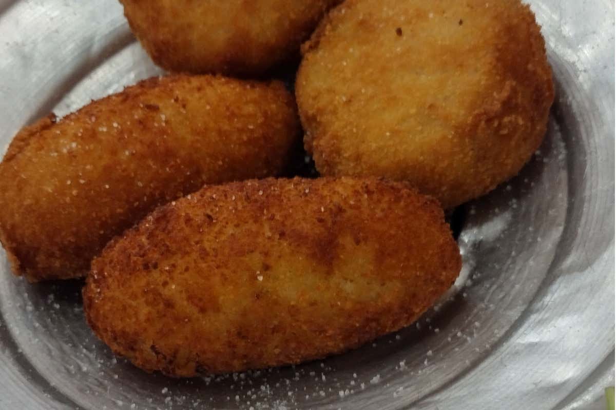 Ecco come è la pizzeria Starita a Milano