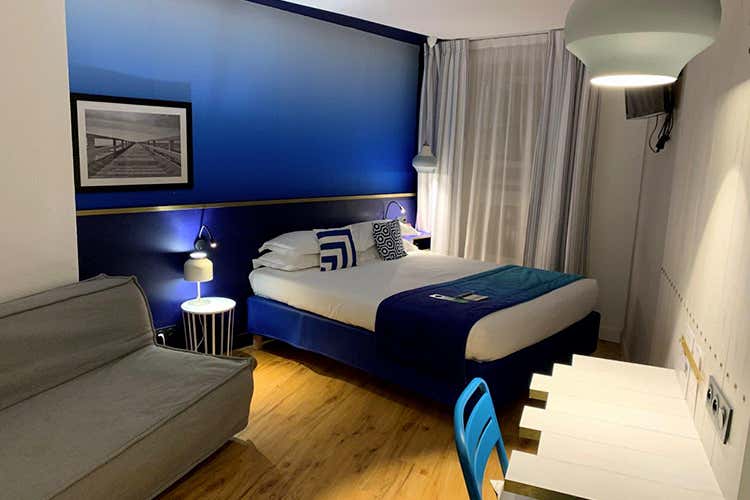 L'accoglienza al Deck Hotel (A Nizza il Deck Hotel è pronto per il Carnevale) L'accoglienza al Deck Hotel (A Nizza il Deck Hotel è pronto per il Carnevale)