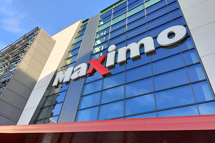 Maximo è il nuovo shopping center del quartiere Laurentino di Roma - A Roma apre il mega store Maximo Augusto Contract firma 4 locali