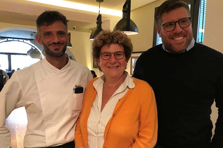 Federico Della Vecchia, Arianna Censi e Vittorio Borgia (A Tavola con... Arianna Censi &laquo;La cucina mi piace, mi rilassa&raquo;)