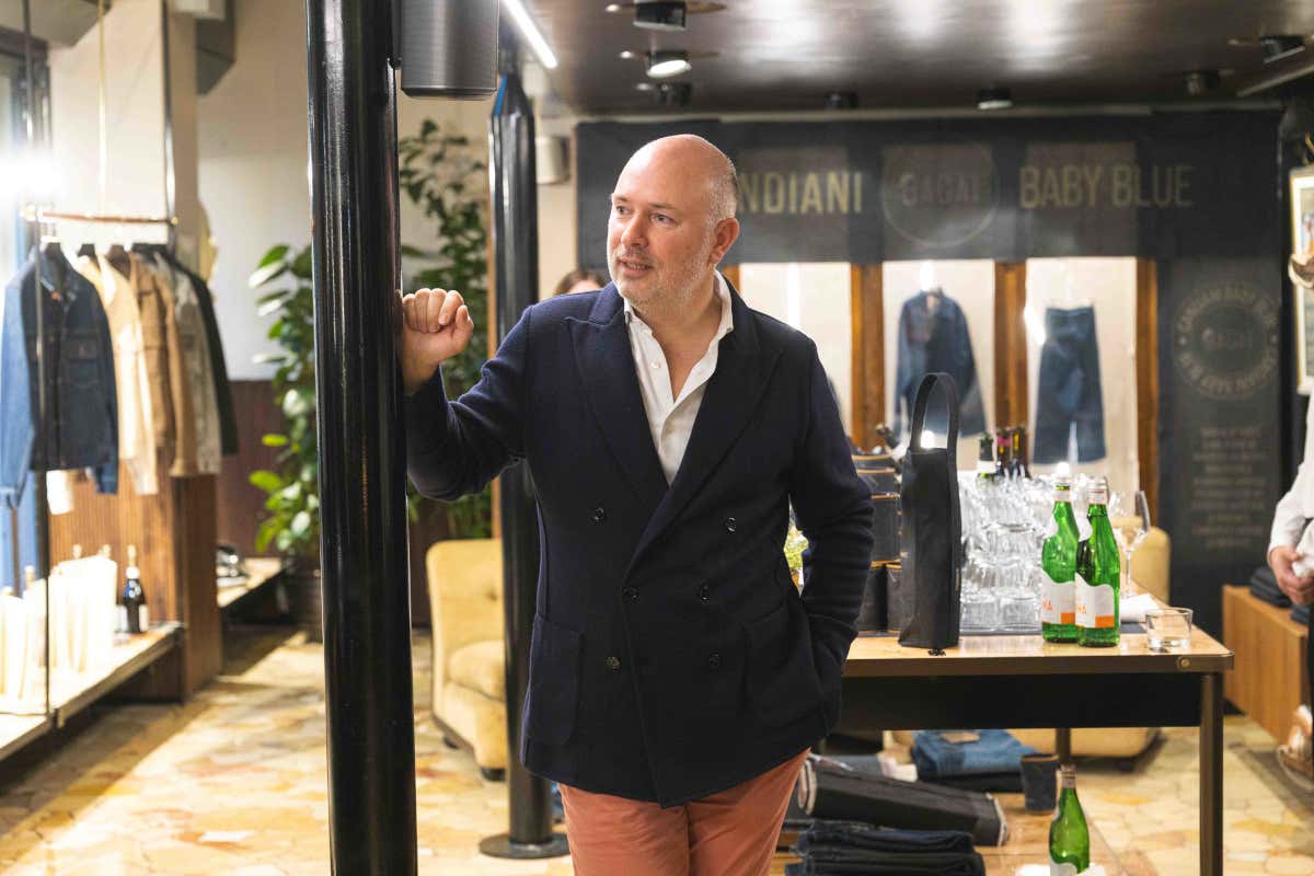 Alexandre Bonnet, lo Champagne più ripido del mondo arriva in una jeanseria milanese Alexandre Bonnet, lo Champagne più ripido del mondo arriva in una jeanseria milanese