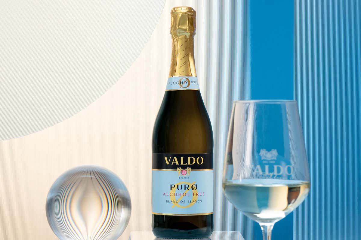 Nello stadio del Genk si brinda con il vino dealcolato: Valdo PURØ nella hospitality