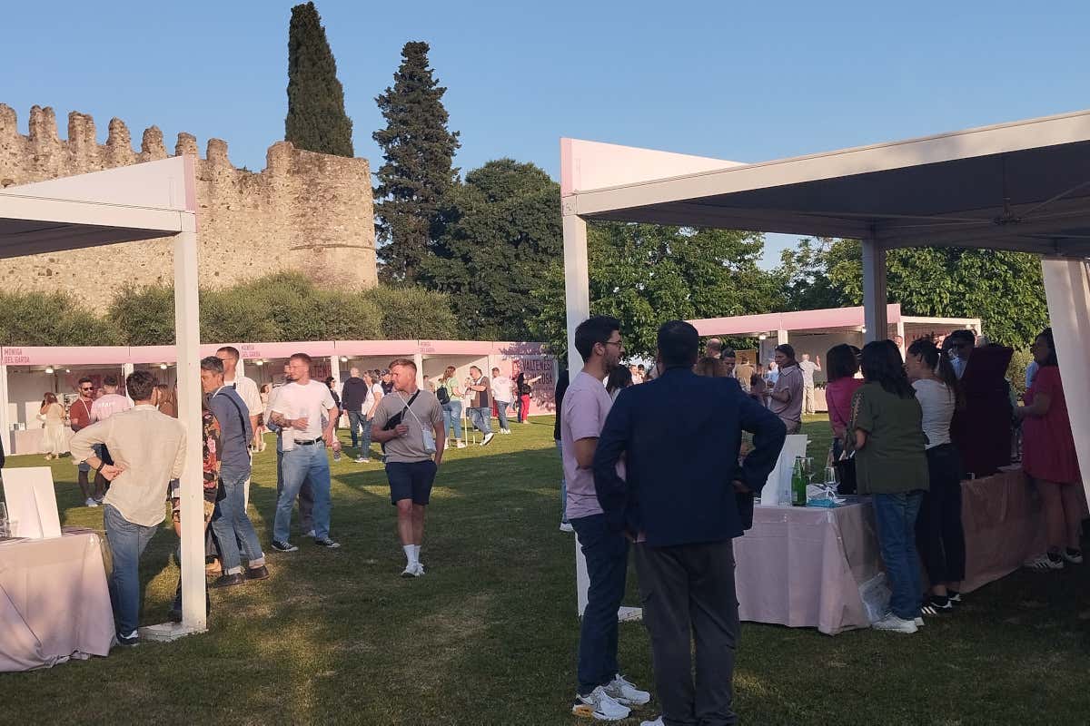 Turina vince il Trofeo Molmenti: è il miglior Chiaretto 2024 della Valtènesi Turina vince il Trofeo Molmenti: è il miglior Chiaretto 2024 della Valtènesi