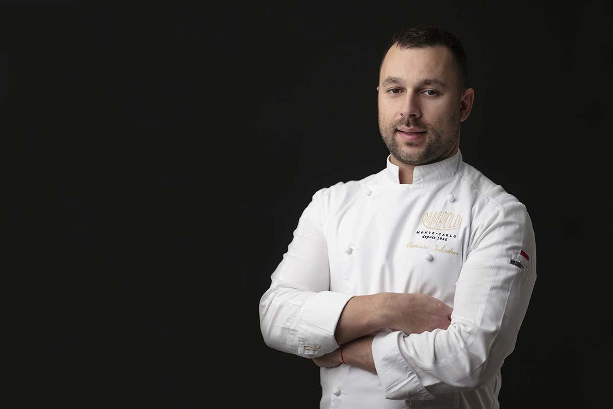 Antonio Salvatore Natale a Montecarlo: mare, luci e cucina stellata