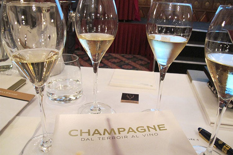Académie du Champagne, a Milano un viaggio nella denominazione francese