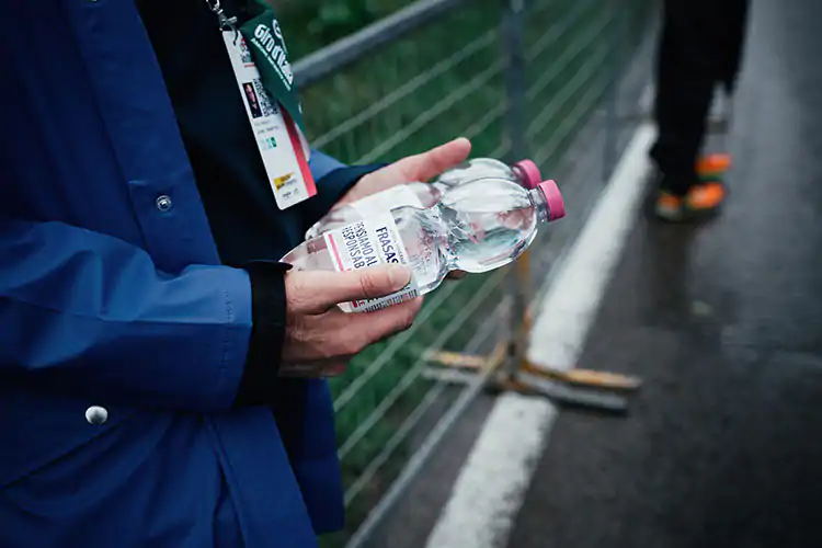 Acqua Frasassi protagonista alla 6&ordf; tappa del Giro d&rsquo;Italia