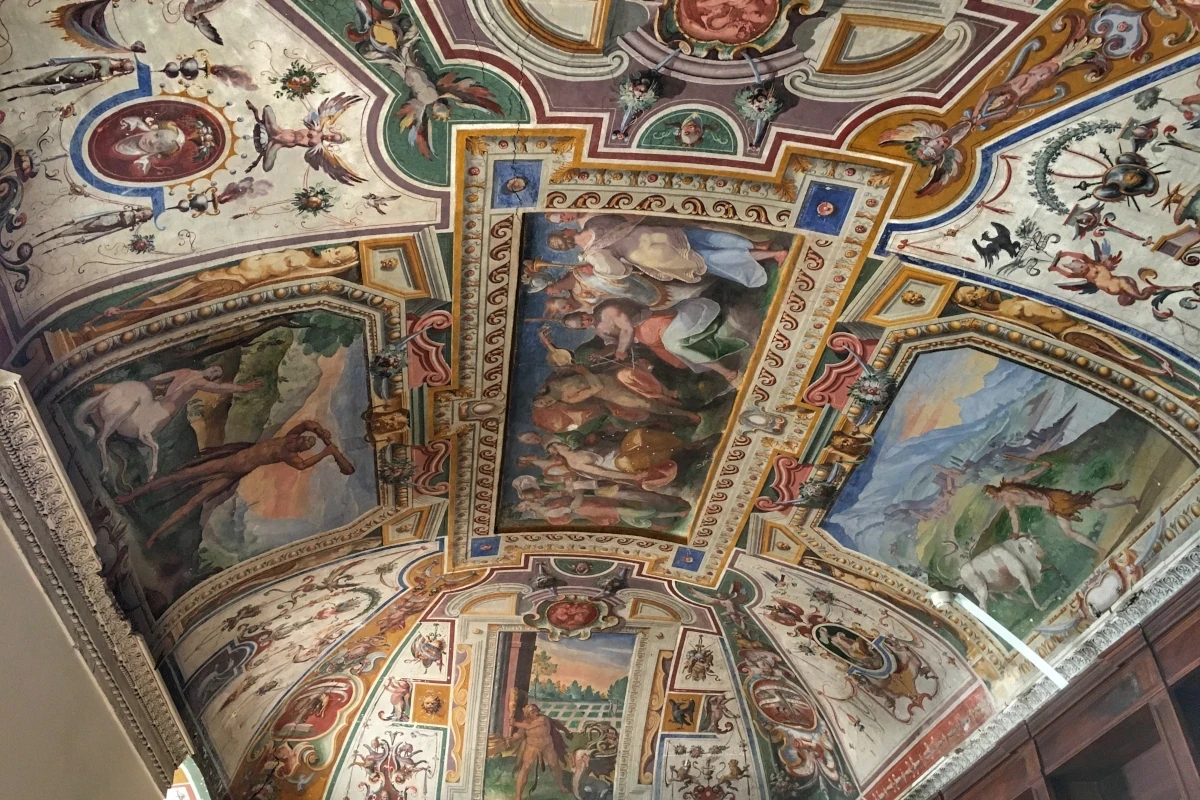 Acquasparta, Festa del Rinascimento, Palazzo Federico Cesi, la Sala delle Fatiche di Ercole In Umbria la torna la Festa del Rinascimento