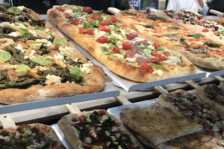 (Afa Arredamenti e Italmill A Iba la regina è Scrocchiarella) (Afa Arredamenti e Italmill A Iba la regina è Scrocchiarella)