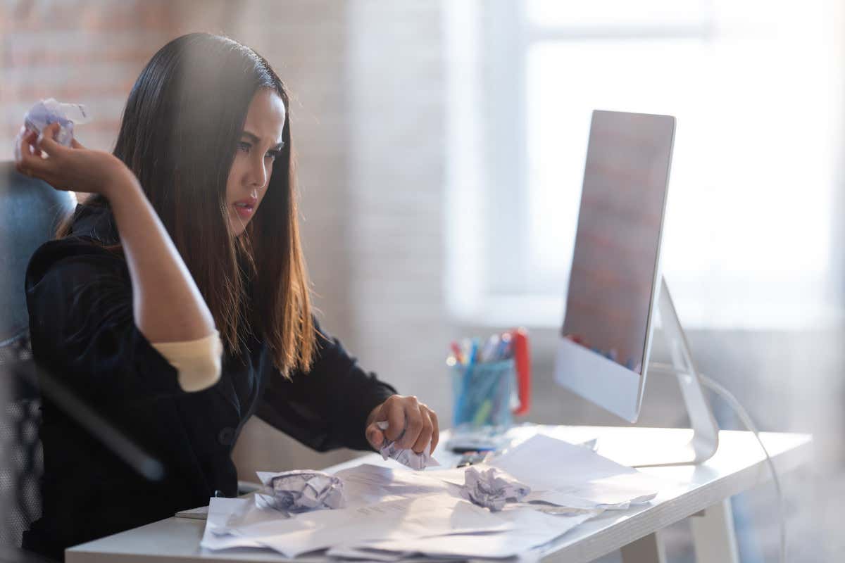 Le agenzie di viaggio chiedono maggiori aiuti al Governo Turismo: agenzie di viaggio allo stremo, in 2.500 hanno già chiuso Le agenzie di viaggio chiedono maggiori aiuti al Governo Turismo: agenzie di viaggio allo stremo, in 2.500 hanno già chiuso
