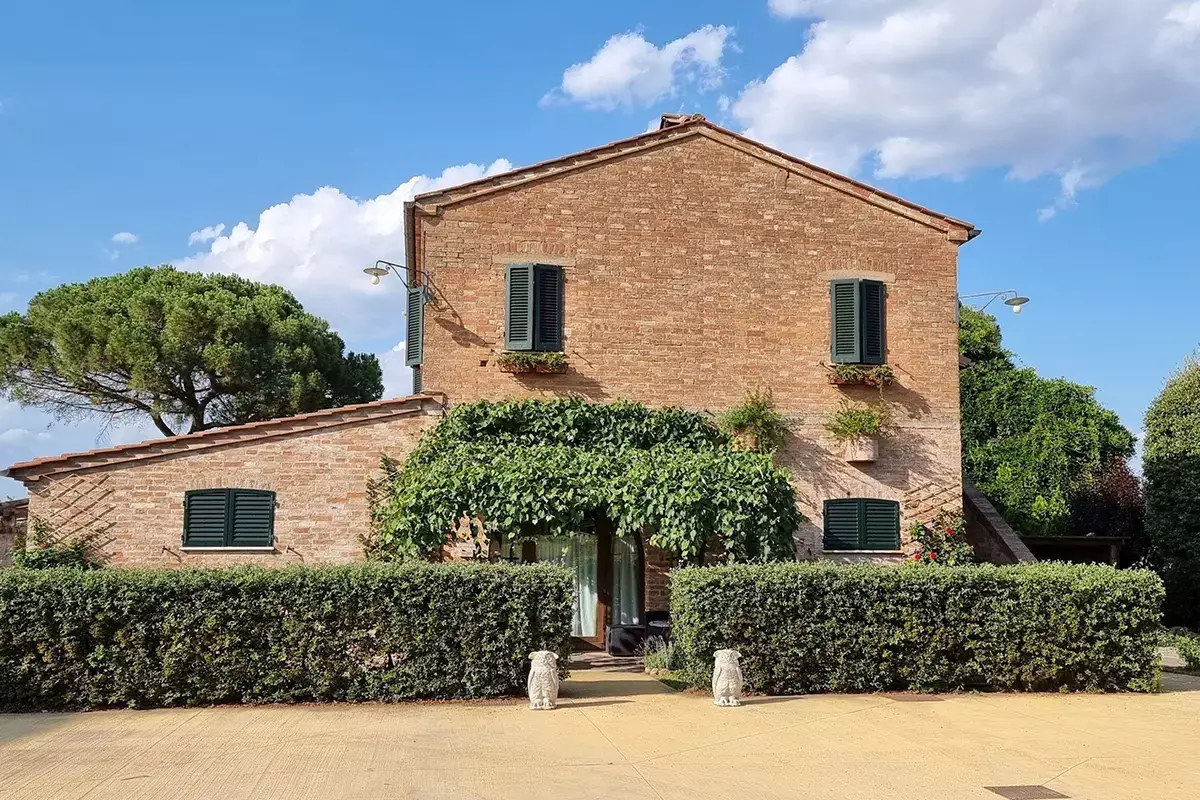 L&rsquo;agriturismo &egrave; ricavato da un vecchio rustico annesso alla cantina&nbsp; Podere Casanova di Montepulciano, tutto il fascino della campagna toscana