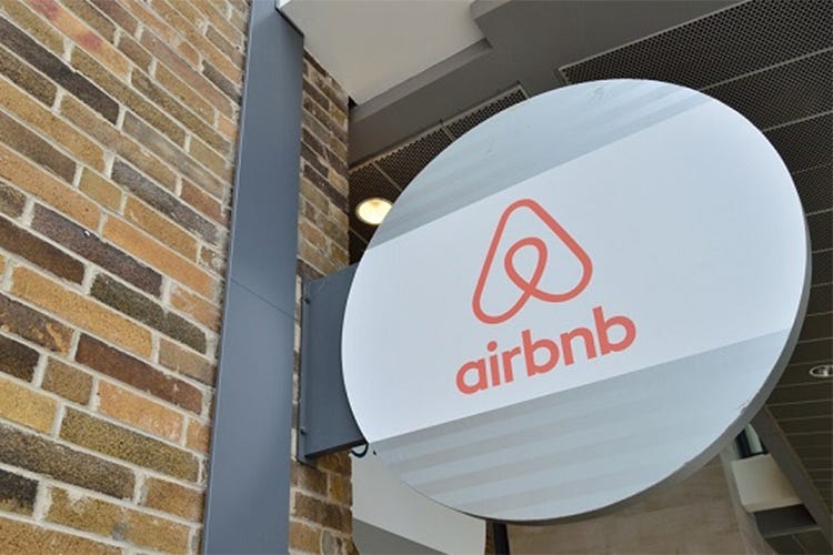 Airbnb cedolare secca Matteo Renzi Nessuna nuova tassa