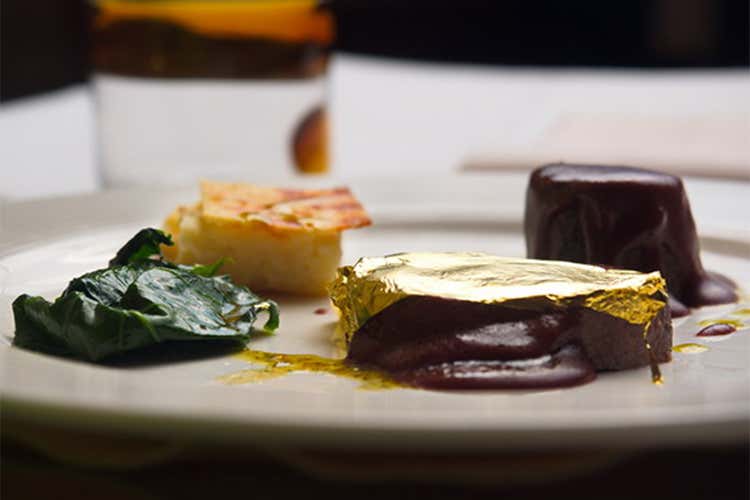 Al Ved&egrave;l di Colorno, abbinamenti riusciti  Il cioccolato Valrhona declinato nei piatti